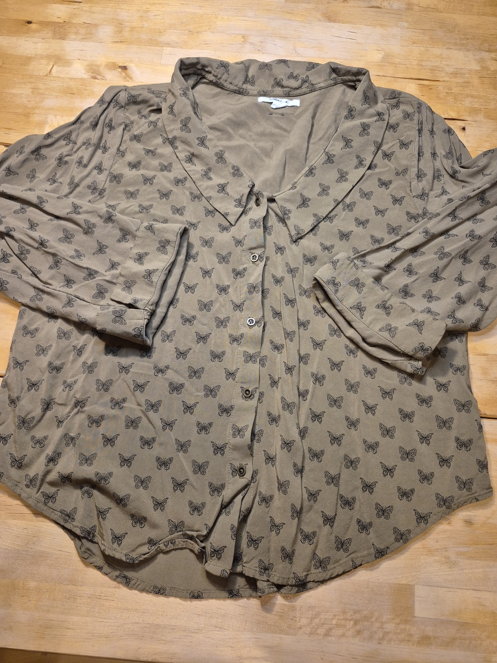 O'Neill Taupe Button-Front Blouse with Black Butterfly Print